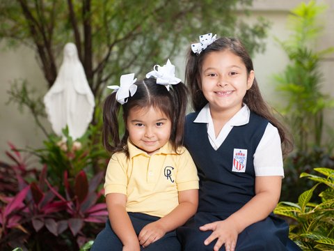 Foto de hermanas juntas